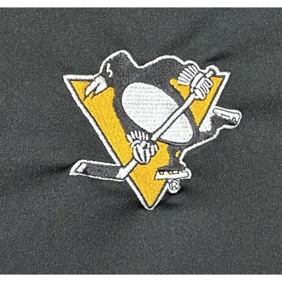 Pittsburgh Penguins Labatt Blue Imported Canadian Pilsner T-Shirt Size Large - Picture 2 of 7